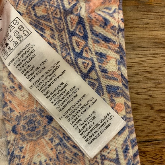 3/$30🌿 Print Skirt w/ Zipper - Forever 21 - S - Picture 4 of 5